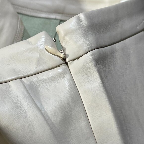 AEMI + Co Vegan Leather Pants Cream Side Zip Trouser Flare Cropped Size L Large - Picture 3 of 5